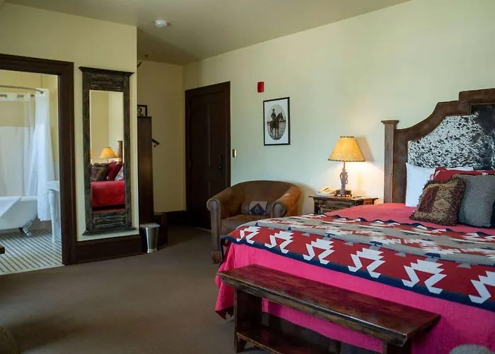 - Western Signature Collection Inn 2*