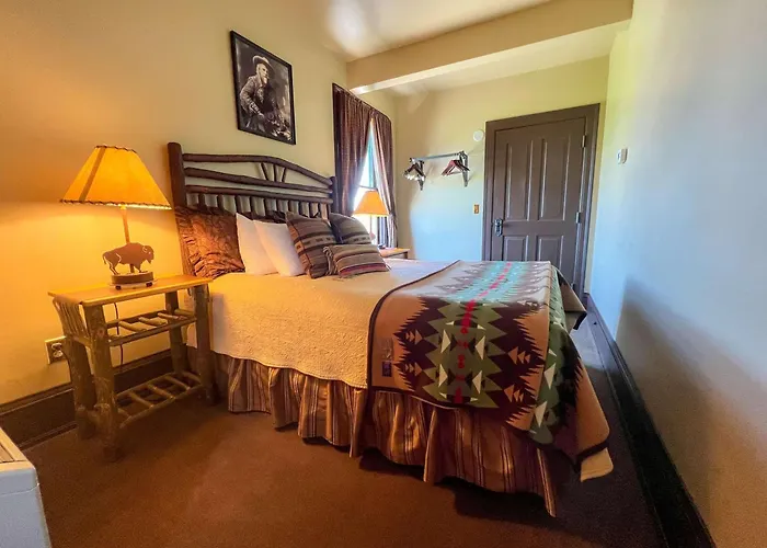- Western Signature Collection Inn Sheridan