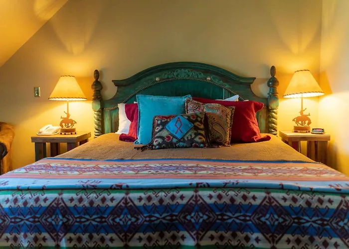 Inn - Western Signature Collection