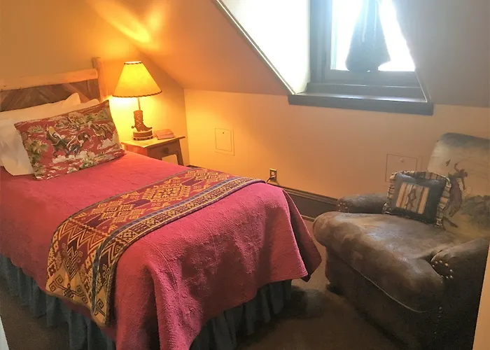 - Western Signature Collection Inn 2*