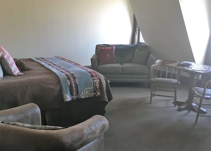 Inn - Western Signature Collection Sheridan