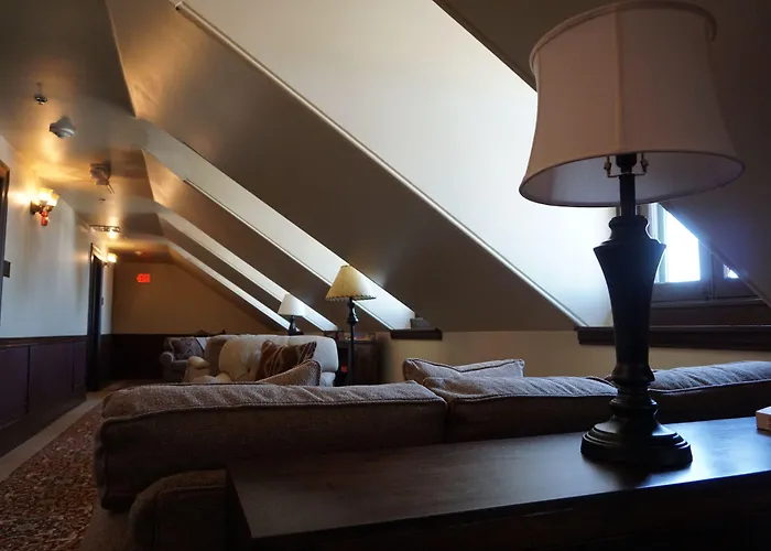 - Western Signature Collection Inn 2*