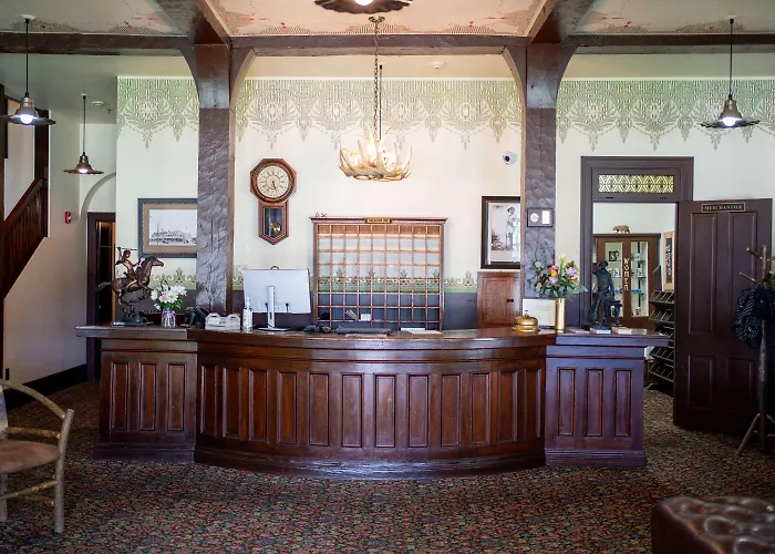 - Western Signature Collection Inn 2*